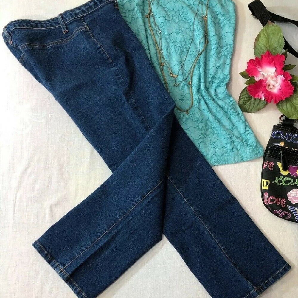 Blue Asphalt Stretchy Indigo Cropped Capri Jeans Jrs 5 - Picture 7 of 8